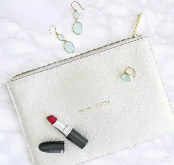 Monogrammed-personalised-makeup-bag-for-bridesmaids-with-custom-embroidery Monogrammed personalised makeup bag for bridesmaids with custom embroidery